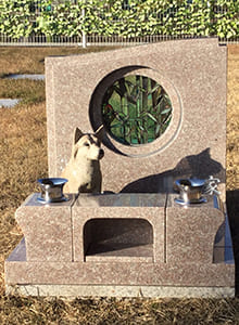 世界に一つのステンドグラス墓